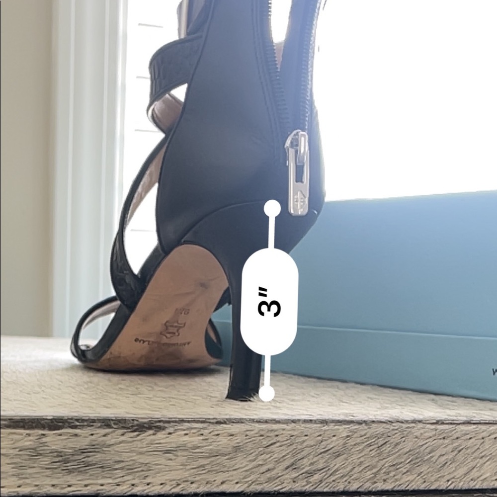 Shoes - Picture 4 of 4